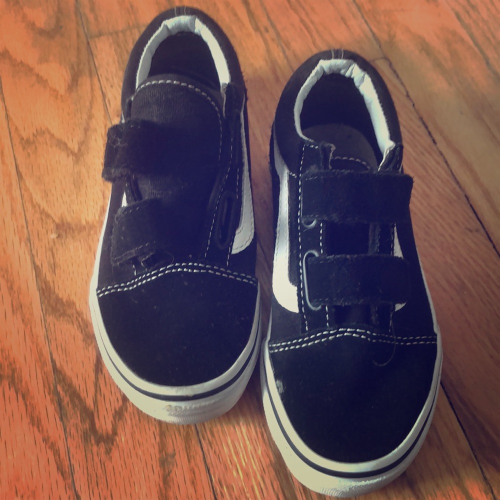 Vans boys low tops most sold!!